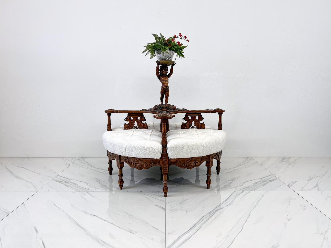 19th Century Carved Conversation Borne Settee Tête-à-tête