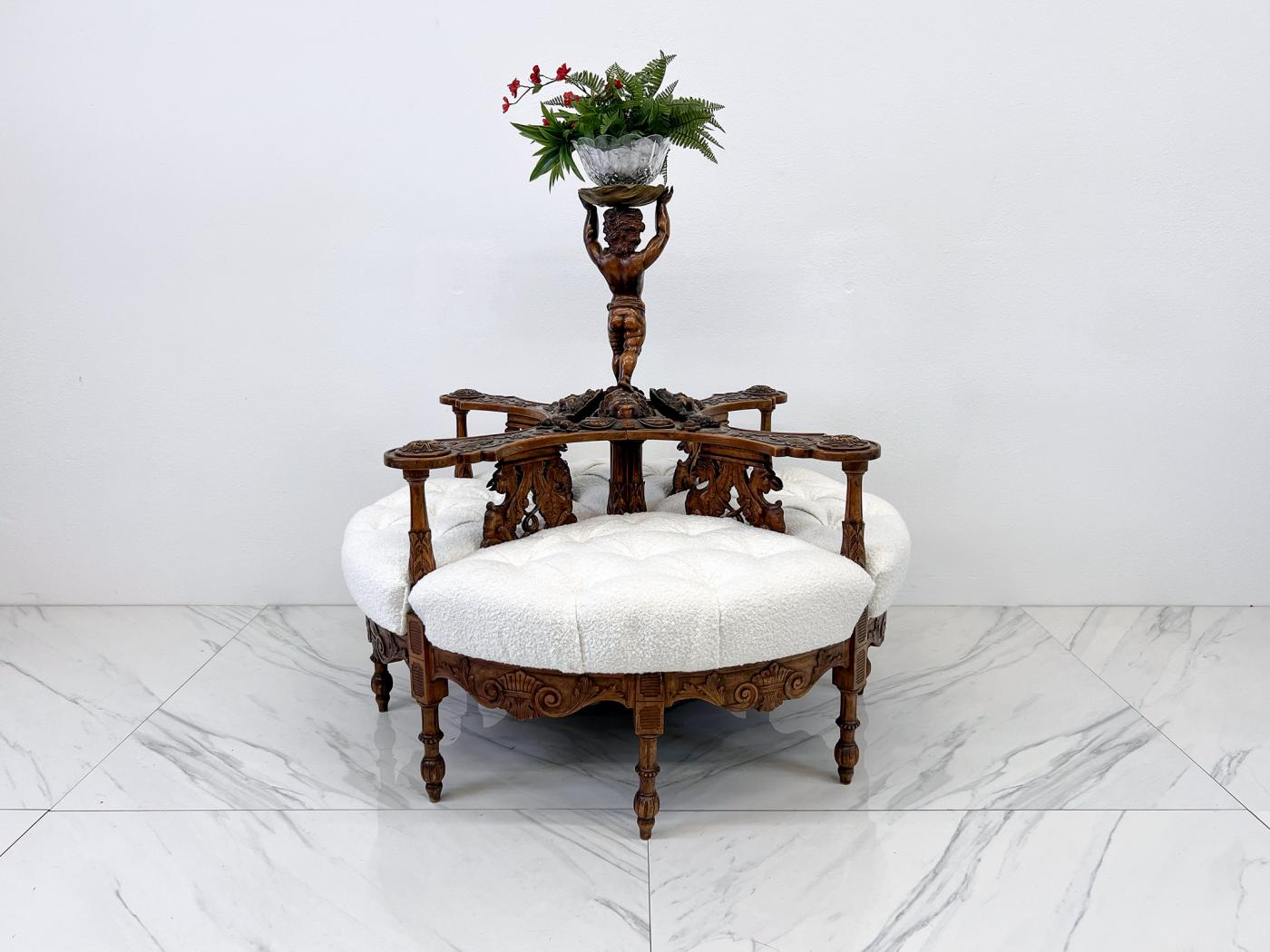 19th Century Carved Conversation Borne Settee Tête-à-tête