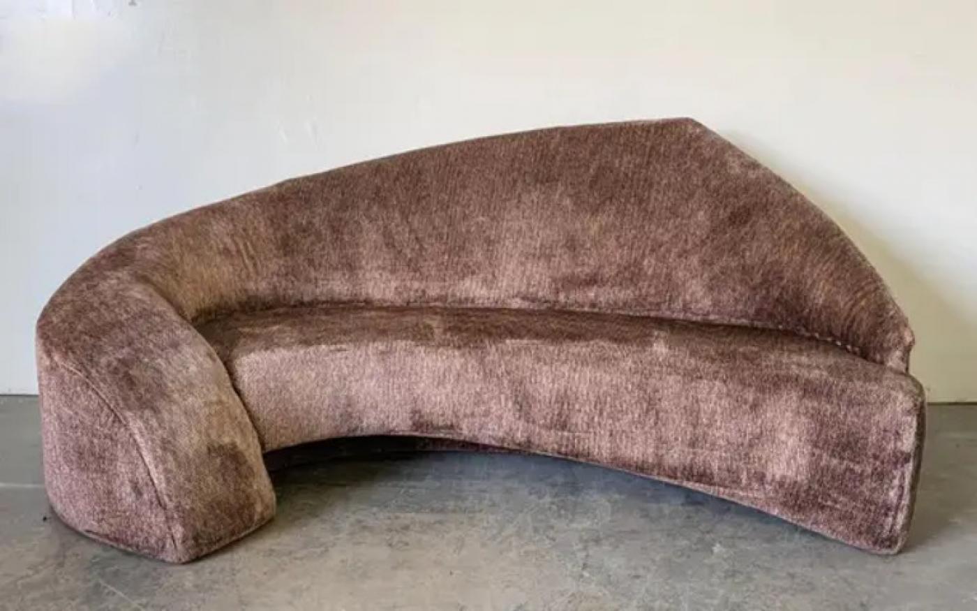 Biomorphic Postmodern Sofa in the Style of Vladimir Kagan