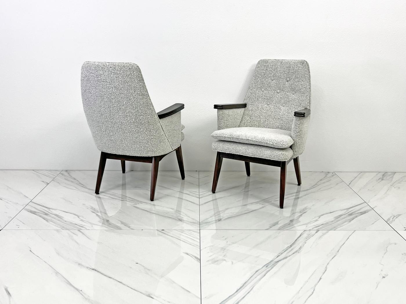 Button Tufted Mid Century Modern Lounge Chairs in Salt & Pepper Boucle Walnut