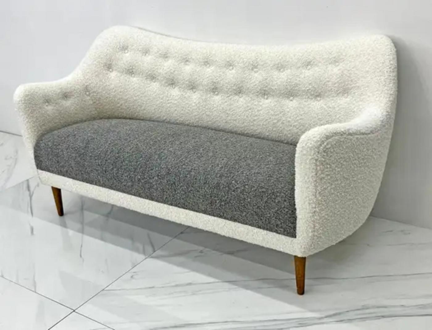 Rare Finn Juhl Bovirke BO64 Sofa in Fine Belgian Two-Toned Boucle