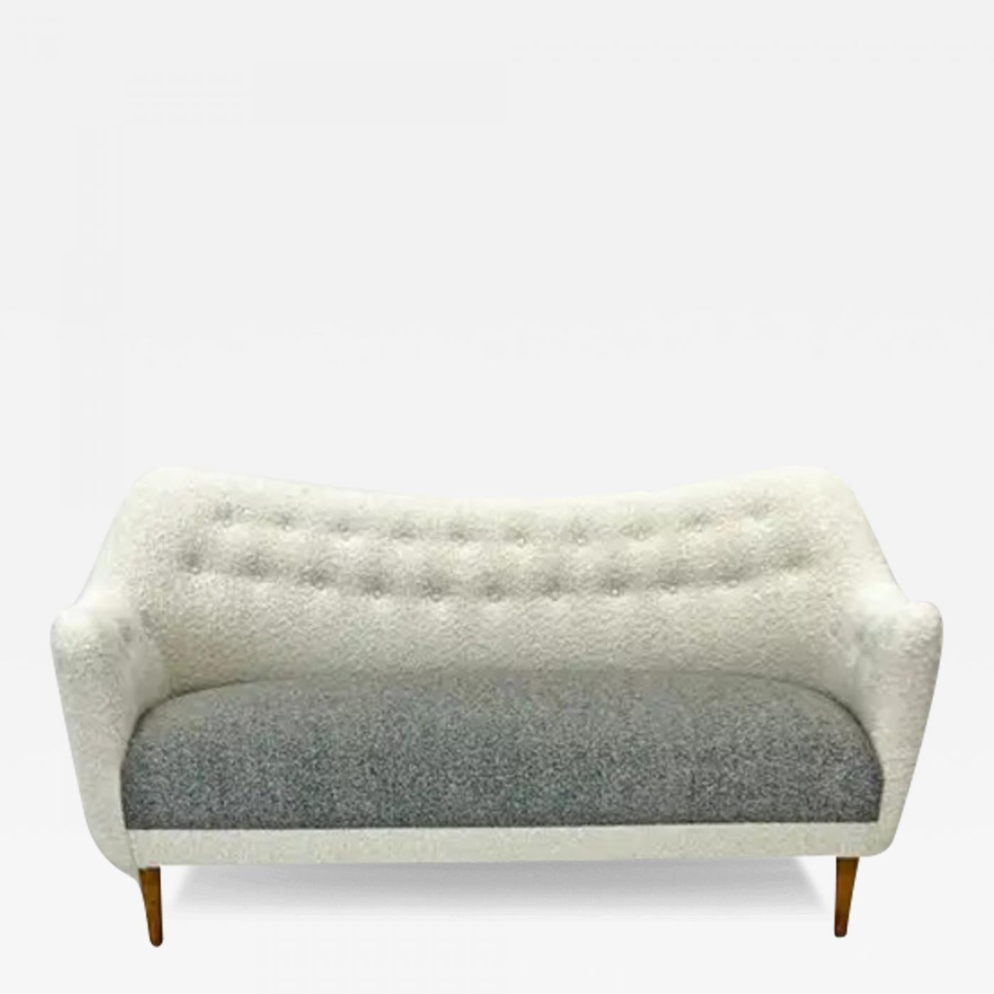 Rare Finn Juhl Bovirke BO64 Sofa in Fine Belgian Two-Toned Boucle