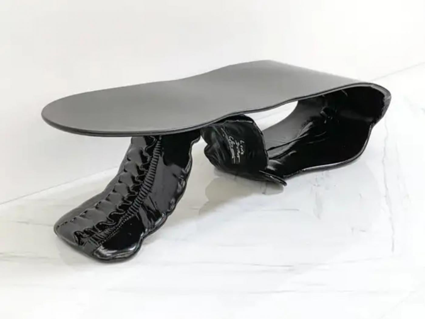 Louis Durot Tongue Coffee Table in Jet Black