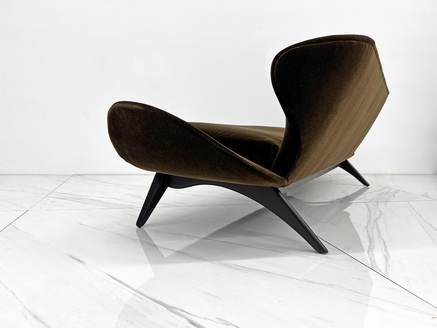 Luigi Tiengo No. 500-13 Sofa in Chocolate Mohair for Cimon Montréal, 1960's