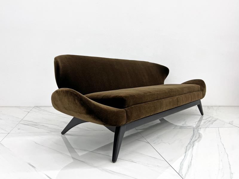 Luigi Tiengo No. 500-13 Sofa in Chocolate Mohair for Cimon Montréal, 1960's