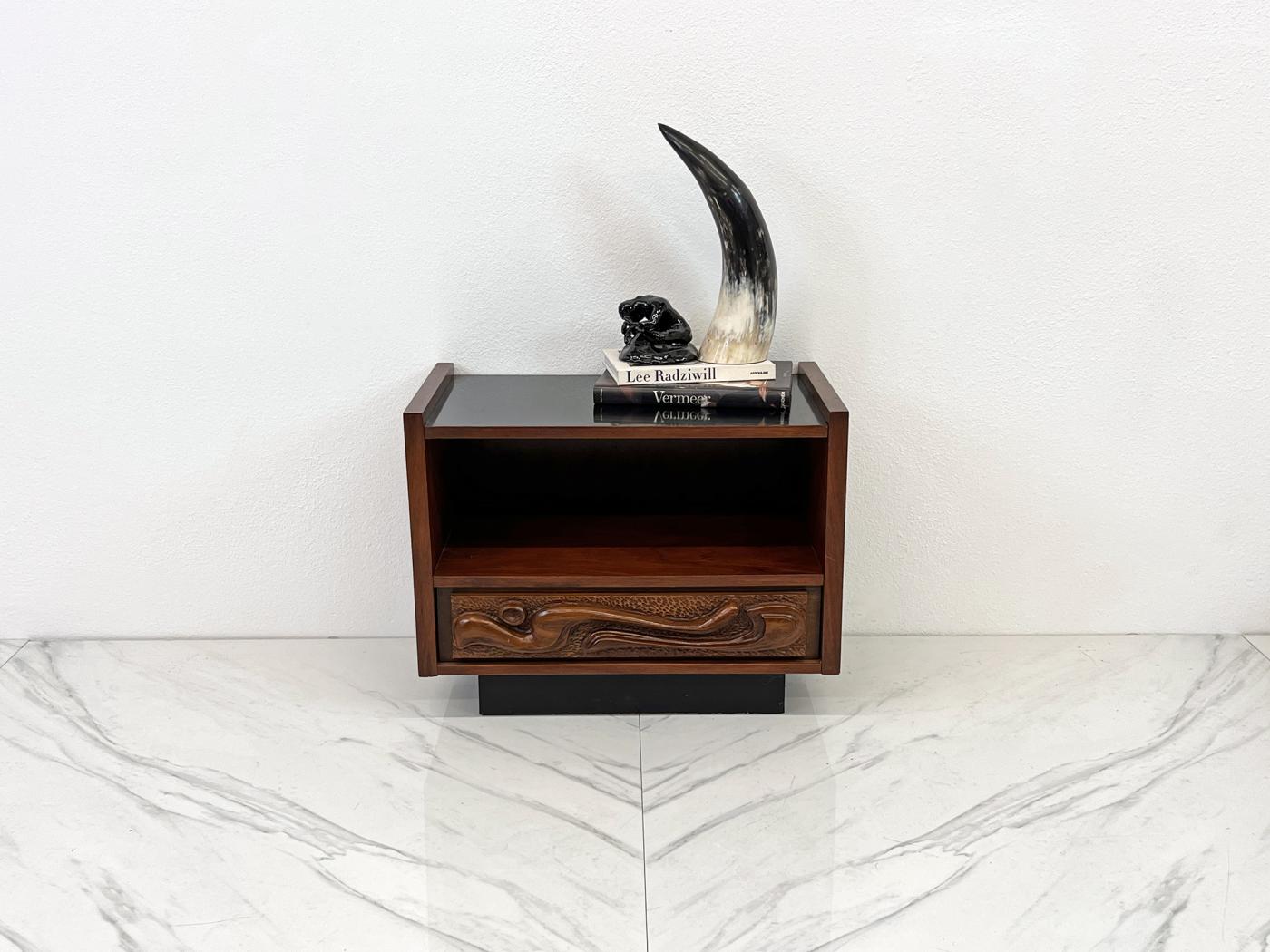 Sculptural Oceanic Nightstand by Pulaski, 1960's, Style of Witco