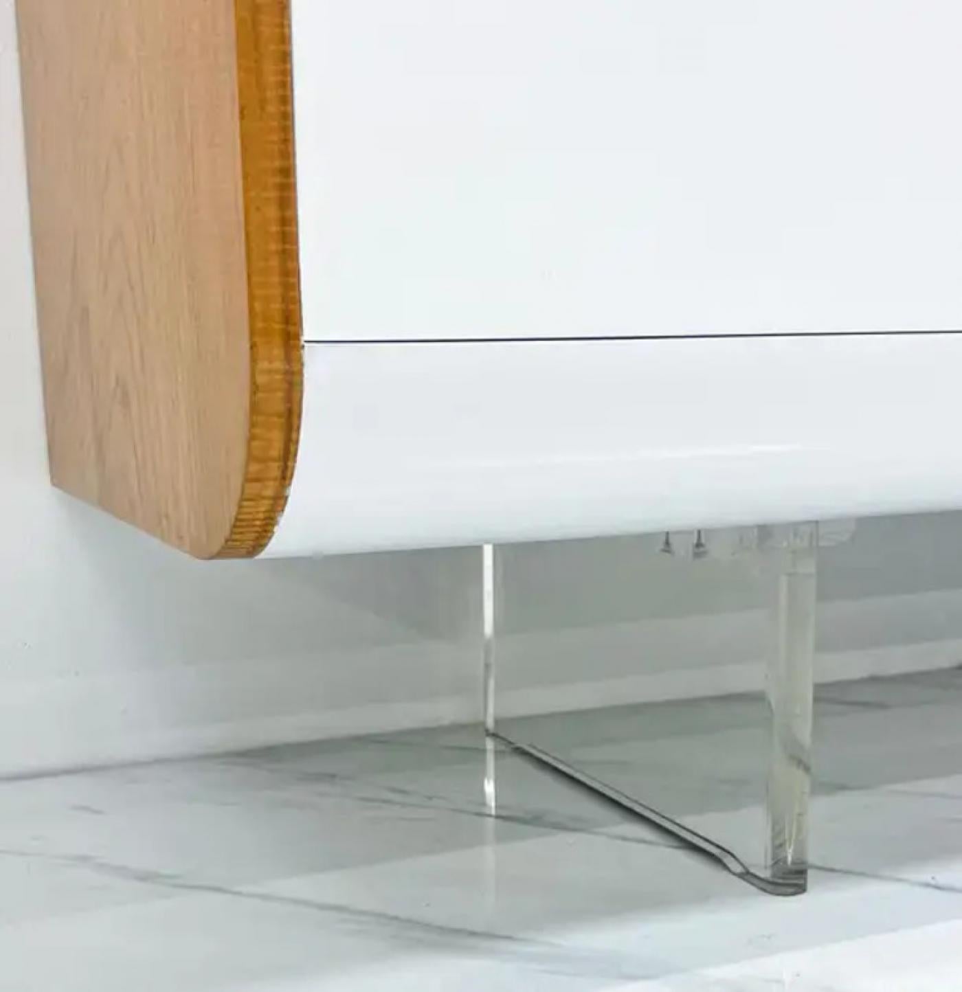 Rare Vladimir Kagan Credenza, Vladimir Kagan Designs, 1970s