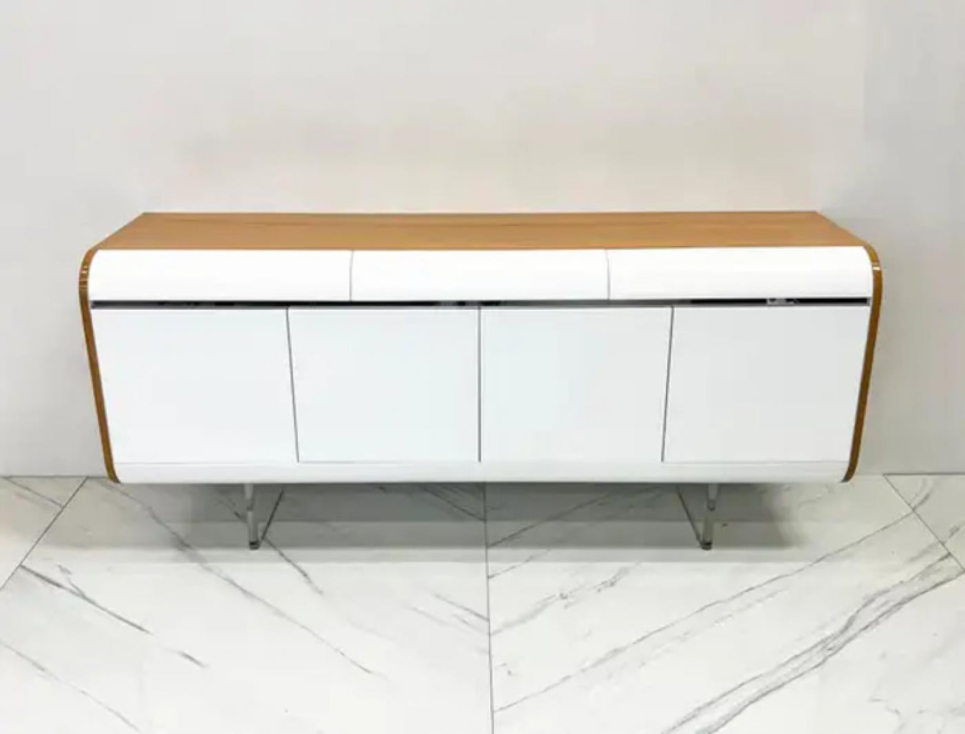 Rare Vladimir Kagan Credenza, Vladimir Kagan Designs, 1970s