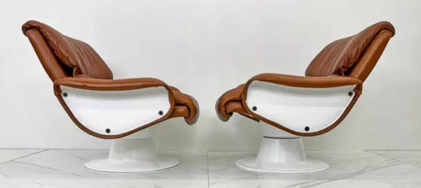 Yrjo Kukkapuro Saturn Lounge Chairs Model B-175-18, 1960s, Finland