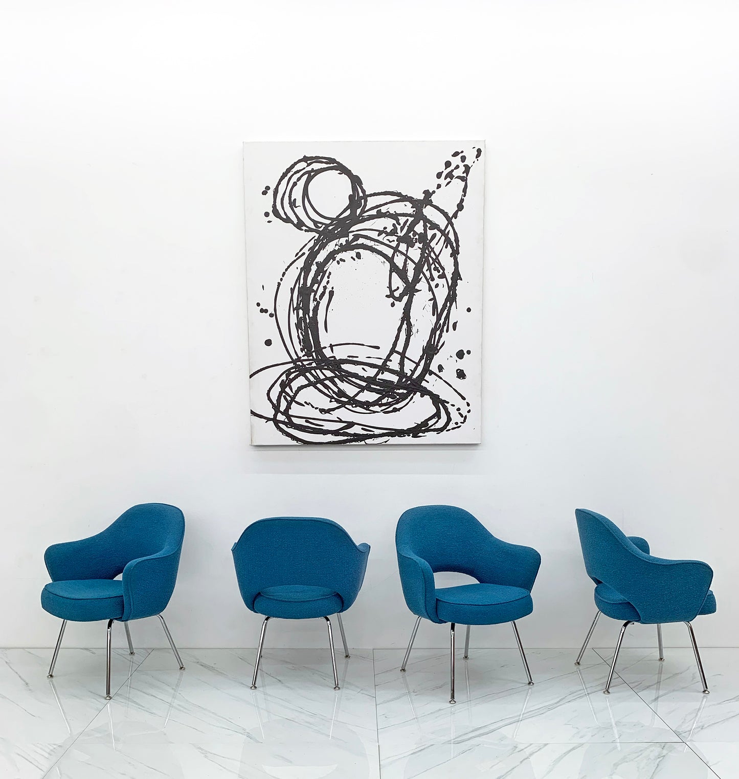 Eero Saarinen for Knoll Executive Armchair in Blue Classic Boucle