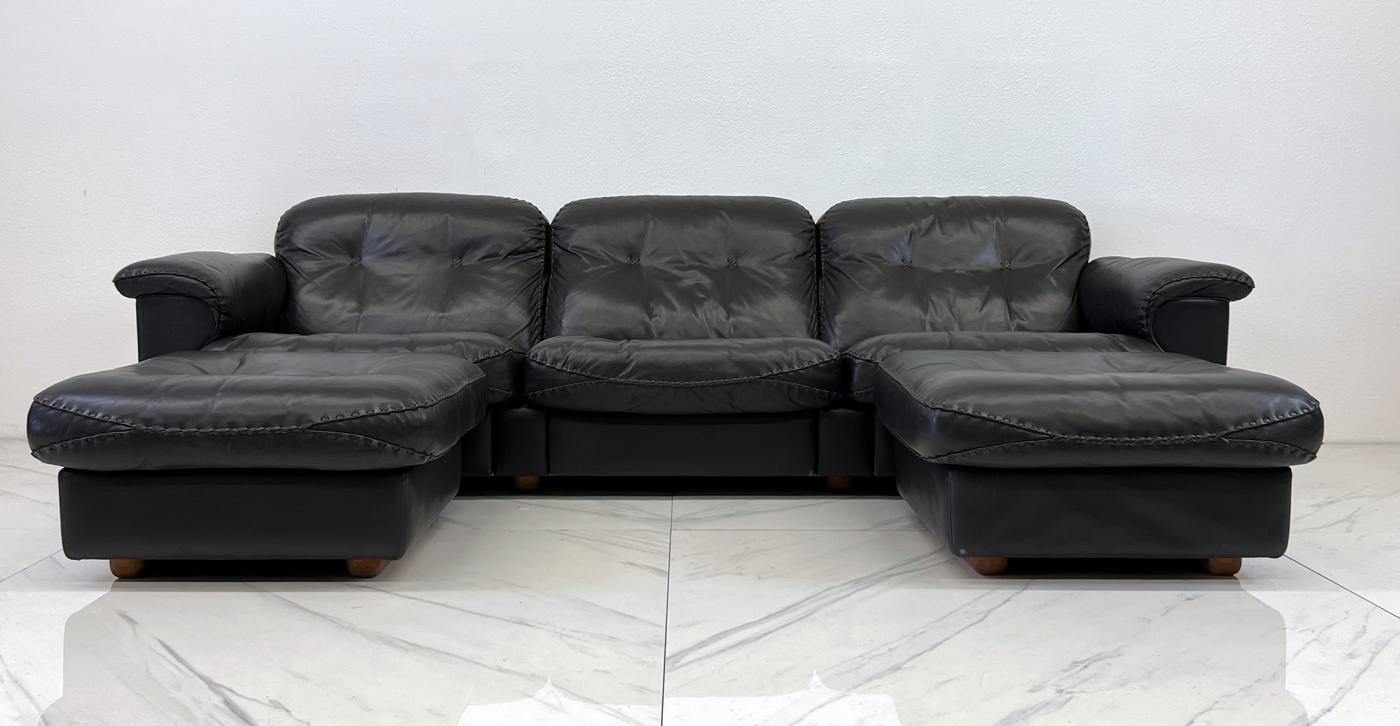 De Sede DS-101 James Bond Reclining Leather 3 Seat Sofa With 2 Ottomans