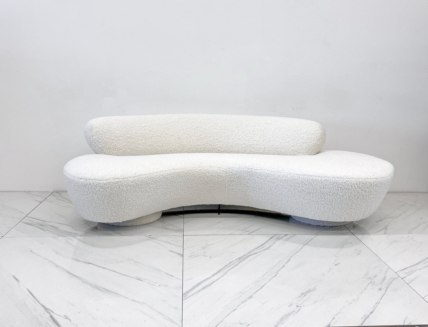 Vladimir Kagan Serpentine Cloud Sofa for Directional in Heavy Ivory Boucle