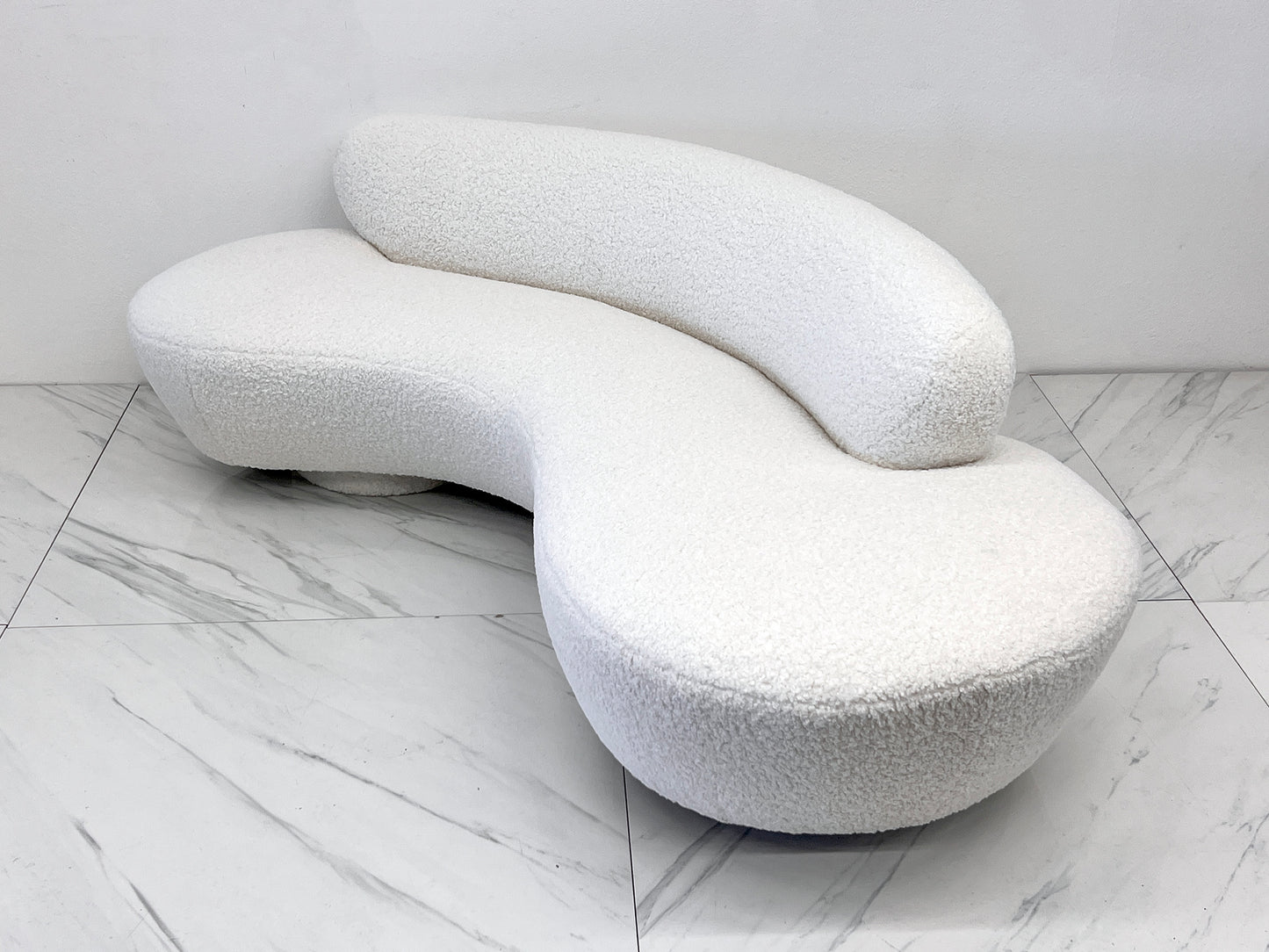 Vladimir Kagan Serpentine Cloud Sofa for Directional in Heavy Ivory Boucle