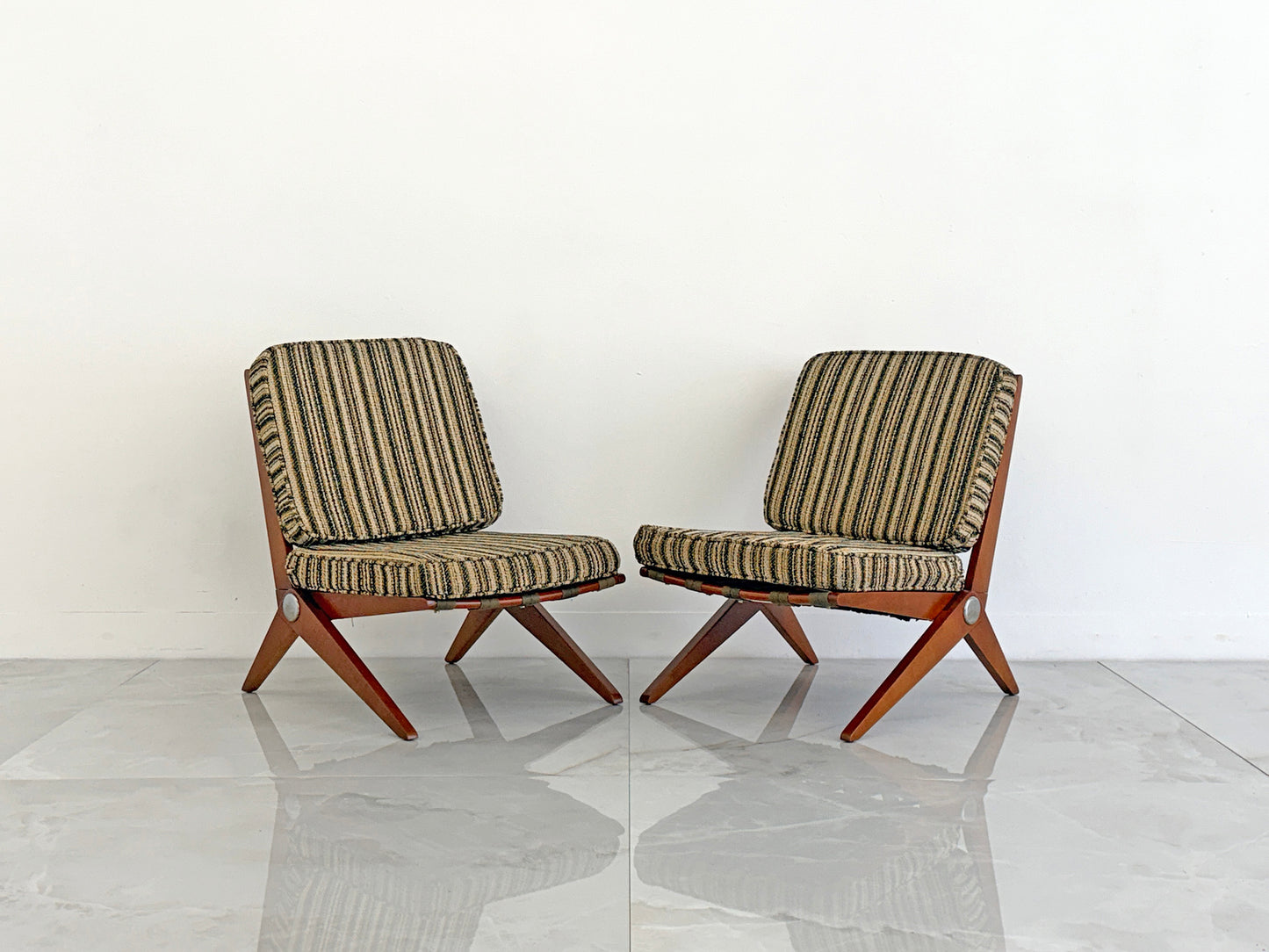 Pierre Jeanneret Scissor Lounge Chairs, Knoll, 1965, Original Cushions Included
