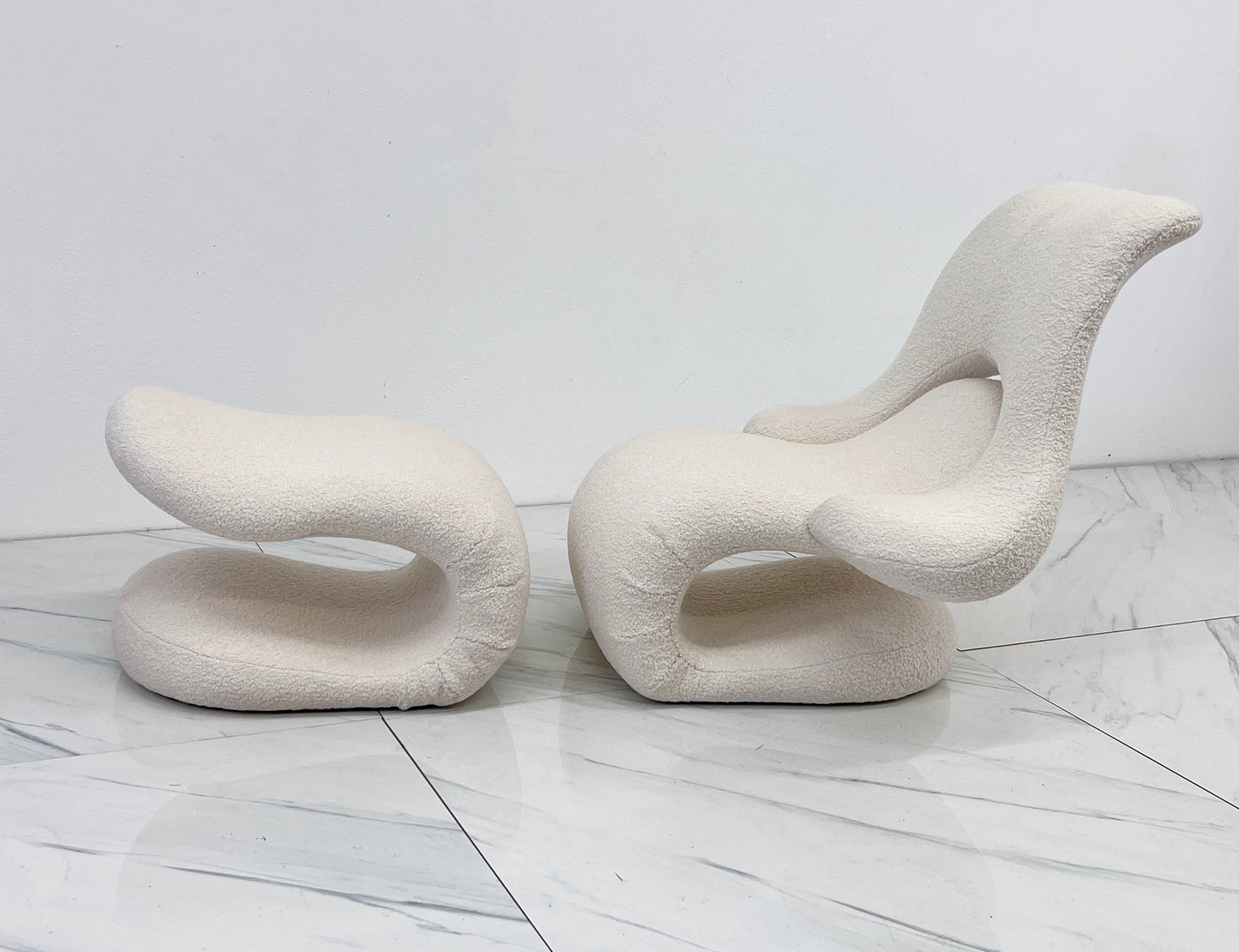 Vittorio Introini Relax Armchair & Footrest, Belgian Boucle, Felice Rossi, 1978