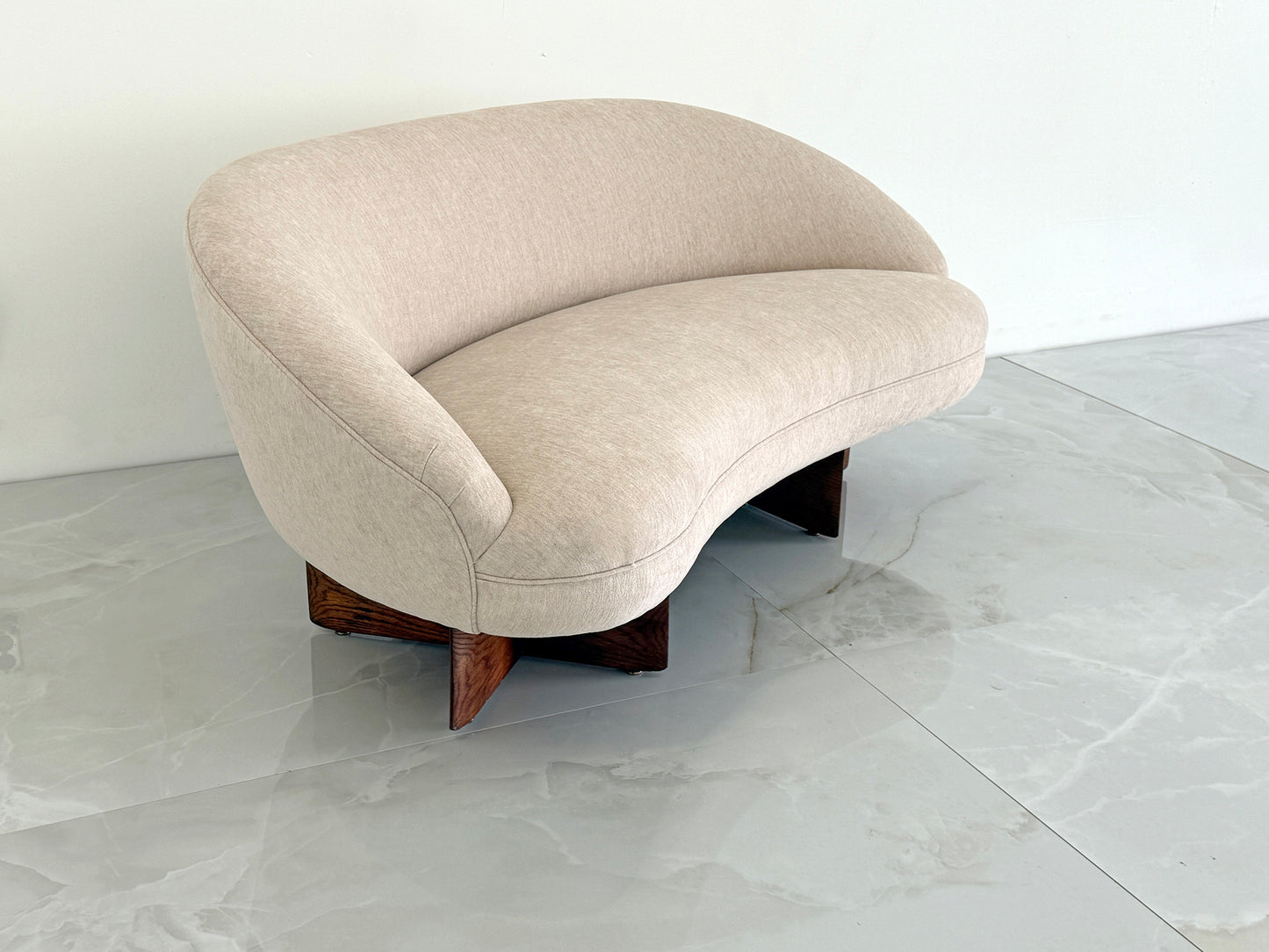 Vladimir Kagan for Kagan-Dreyfuss Inc. Model '6999' Loveseat, Chenille, 1950's