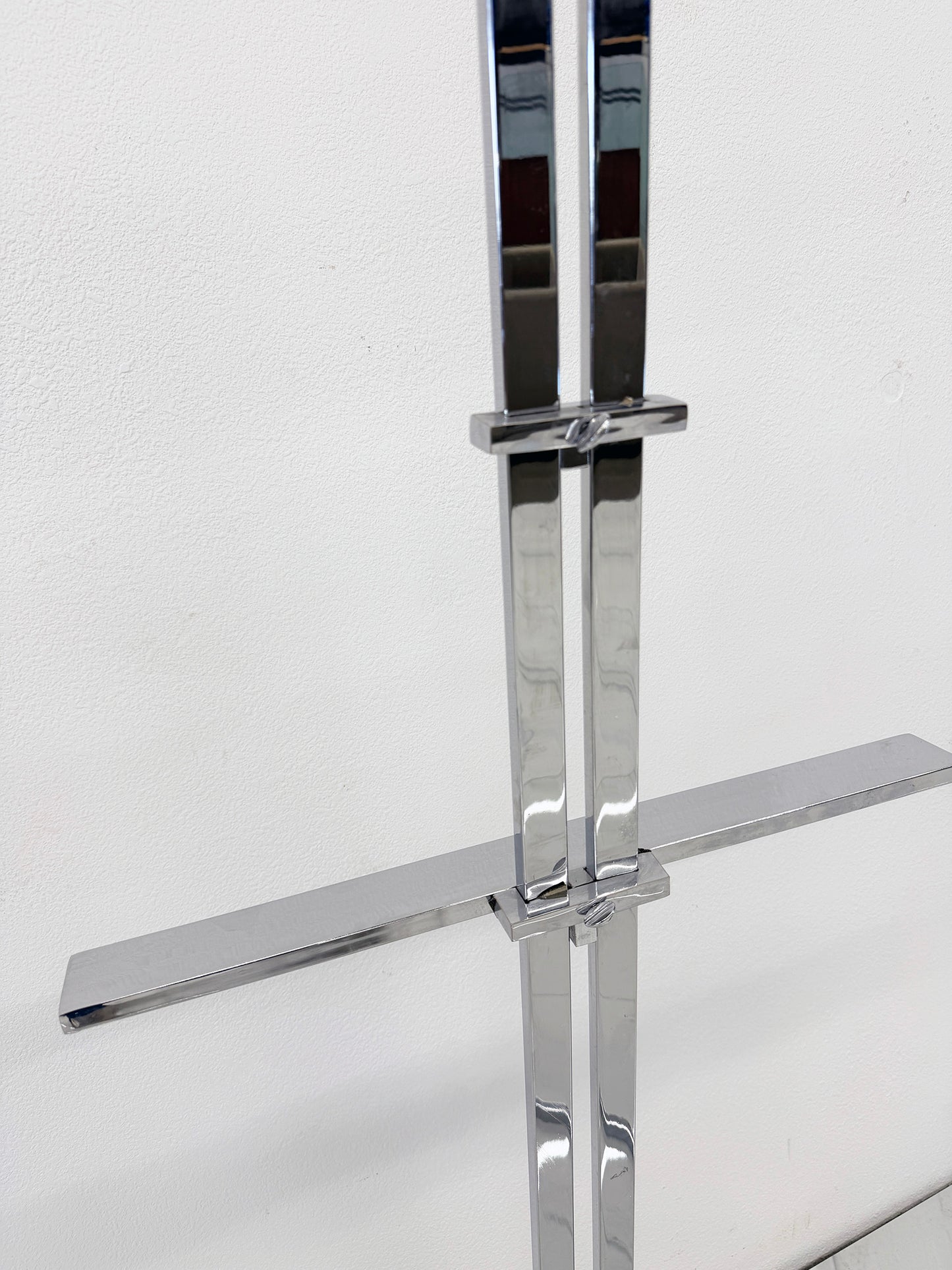 Stunning Chrome Easel by Elaine Cohen for Design Institute of America, 1970's