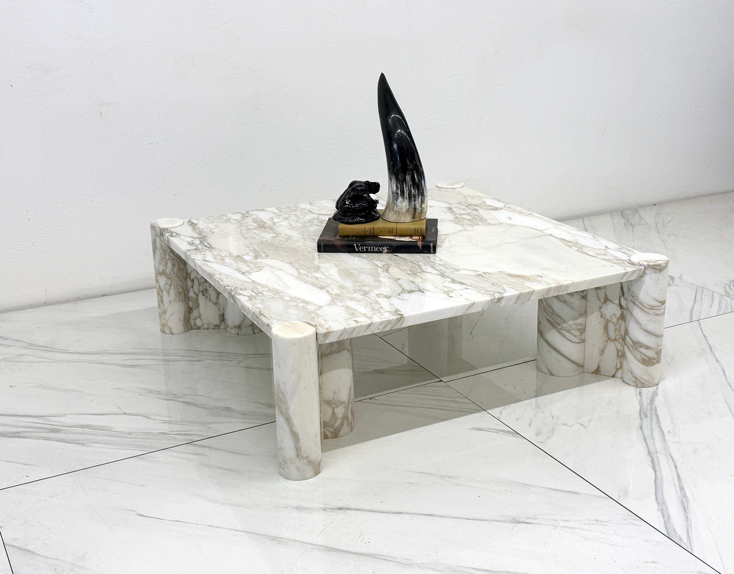 Gae Aulenti Jumbo Coffee Table, Arabescato Marble, Knoll, 1960's