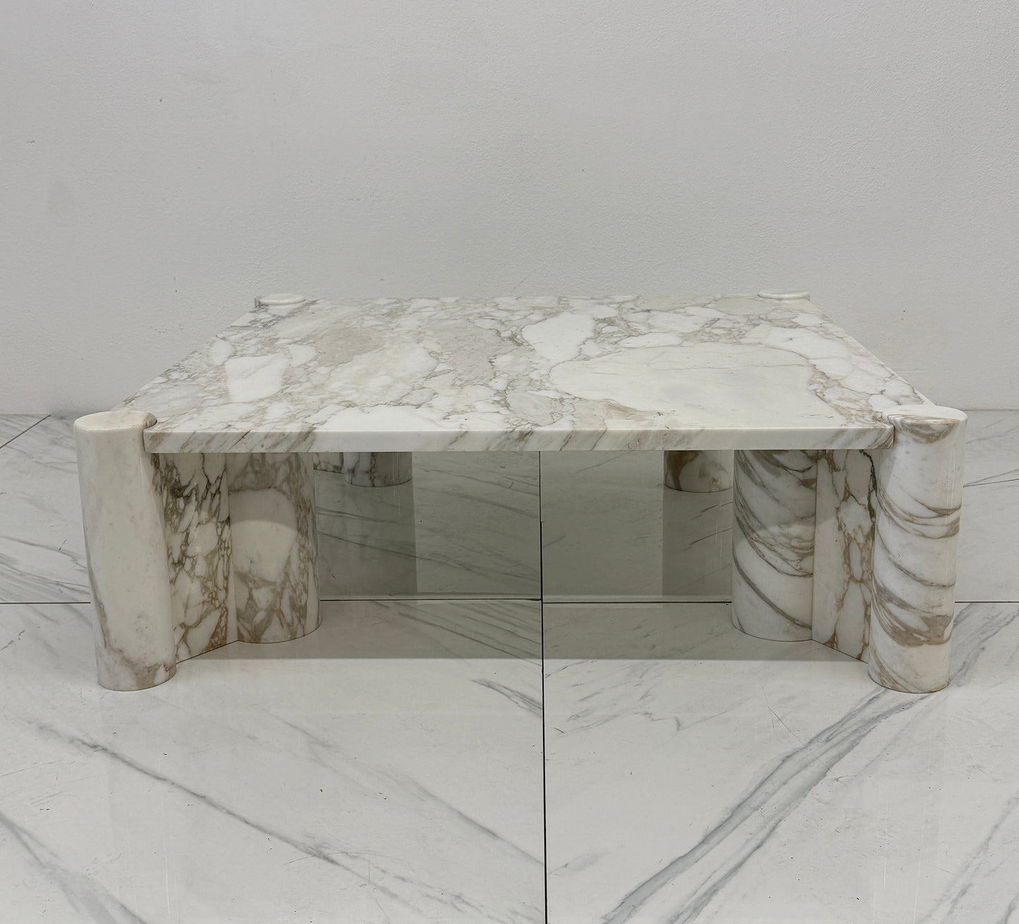 Gae Aulenti Jumbo Coffee Table, Arabescato Marble, Knoll, 1960's