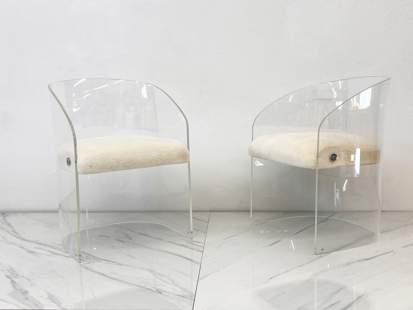 Vladimir Kagan Acrylic Barrel Lounge Chairs in Sheepskin, A Pair, 1970
