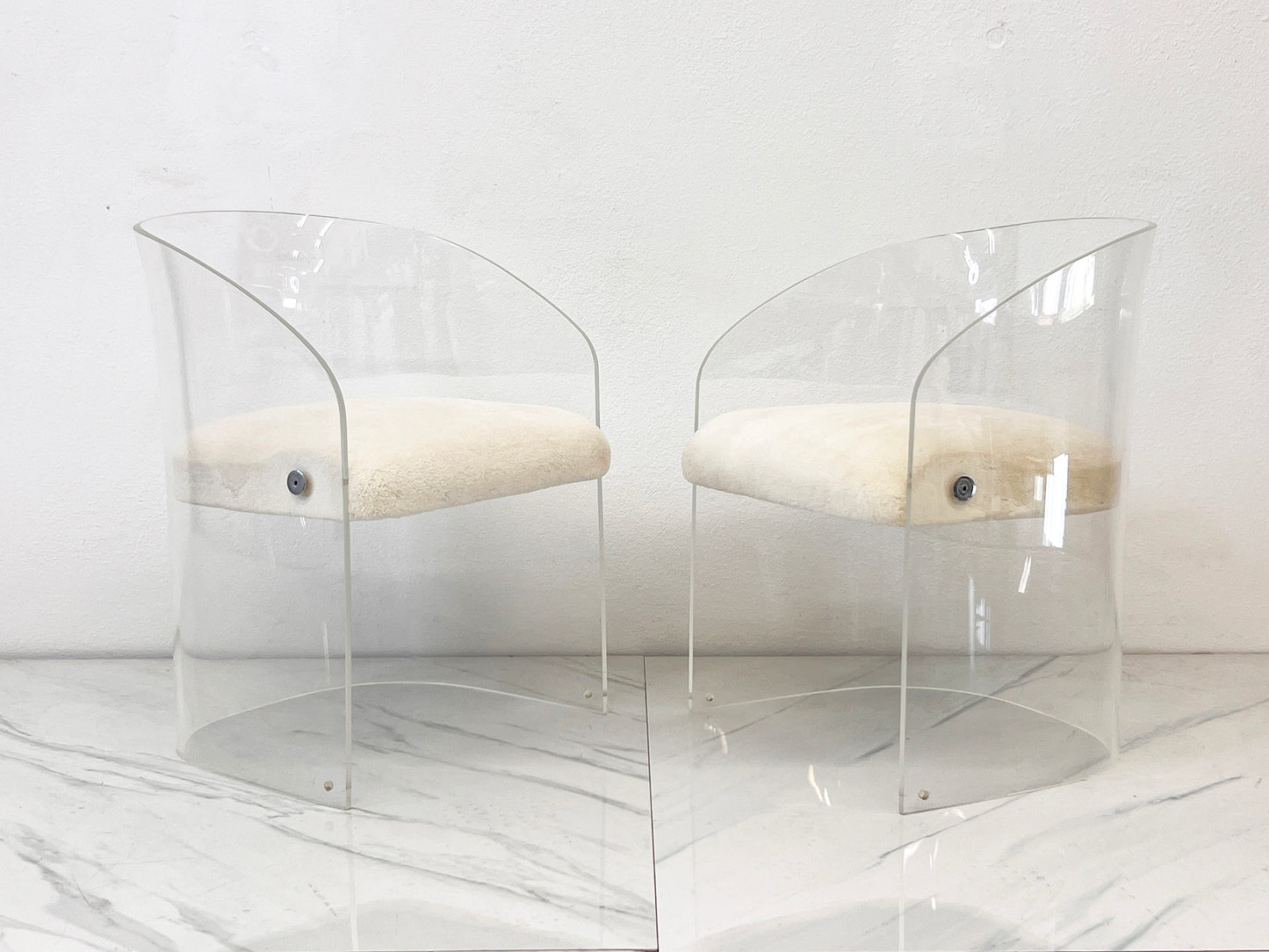 Vladimir Kagan Acrylic Barrel Lounge Chairs in Sheepskin, A Pair, 1970