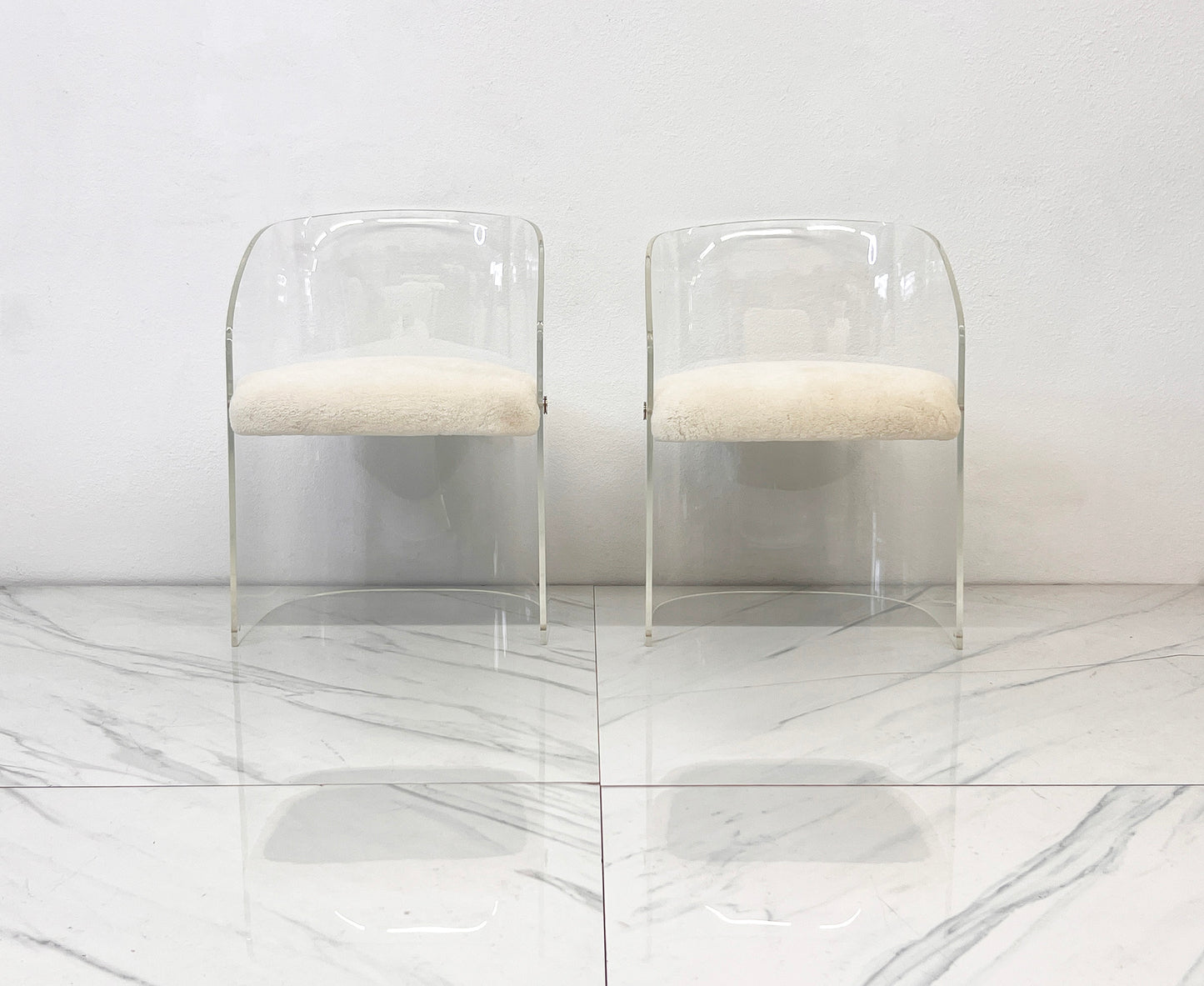Vladimir Kagan Acrylic Barrel Lounge Chairs in Sheepskin, A Pair, 1970