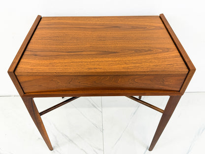 George Nakashima Dressing Table, Vanity, Origins, Widdicomb - Mueller, 1957
