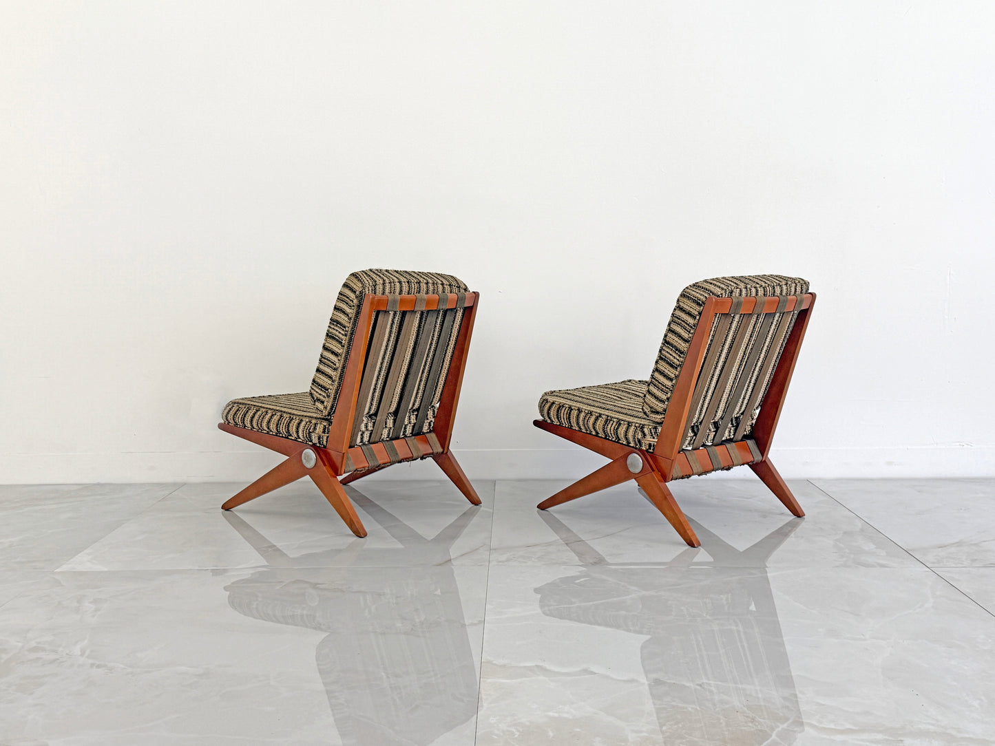 Pierre Jeanneret Scissor Lounge Chairs, Knoll, 1965, Original Cushions Included