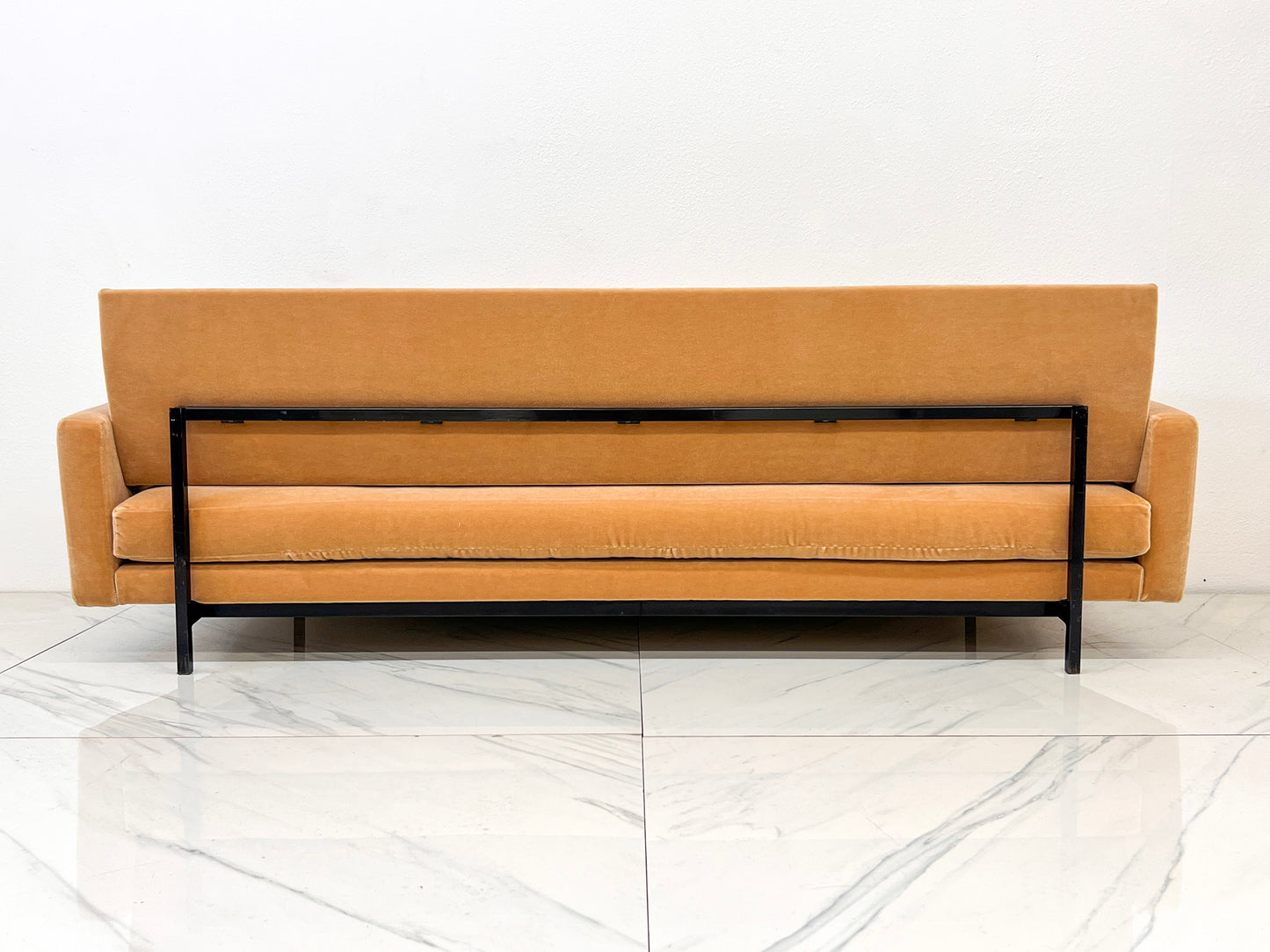 Early Richard Schultz Sofa / Daybed in Mohair, Model 704, Knoll, 1950's