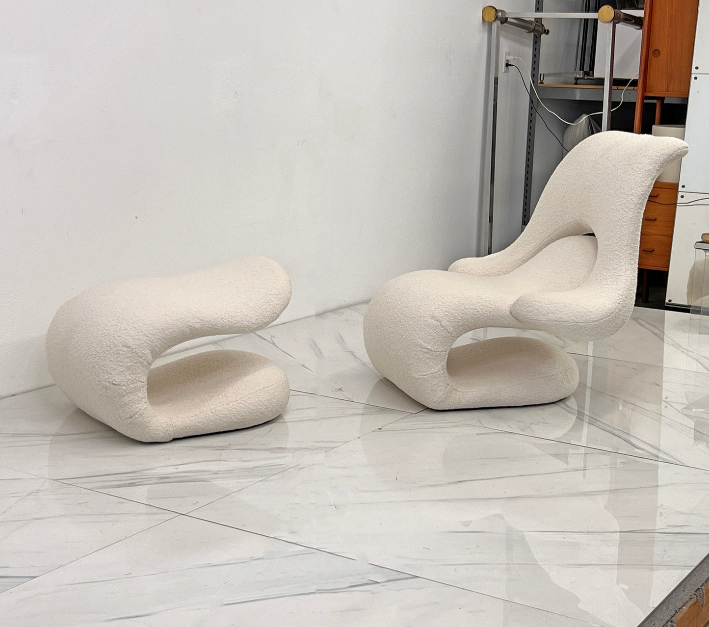 Vittorio Introini Relax Armchair & Footrest, Belgian Boucle, Felice Rossi, 1978